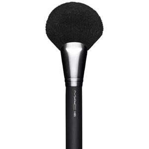 MAC 116 Black Makeup Brush